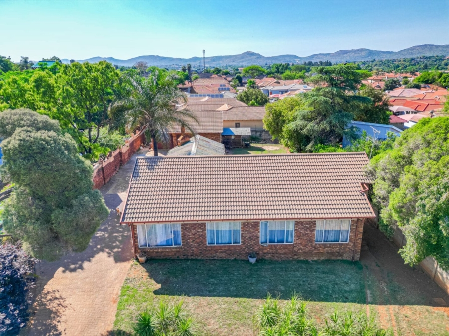 3 Bedroom Property for Sale in Melodie North West